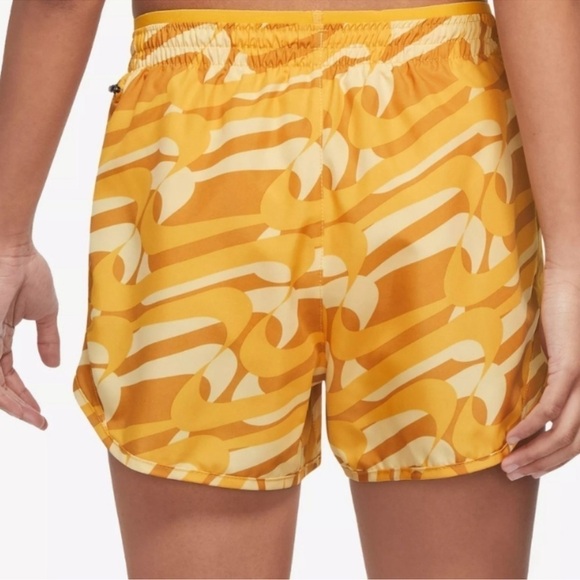 NWT Nike Running Short size Small - Picture 3 of 13